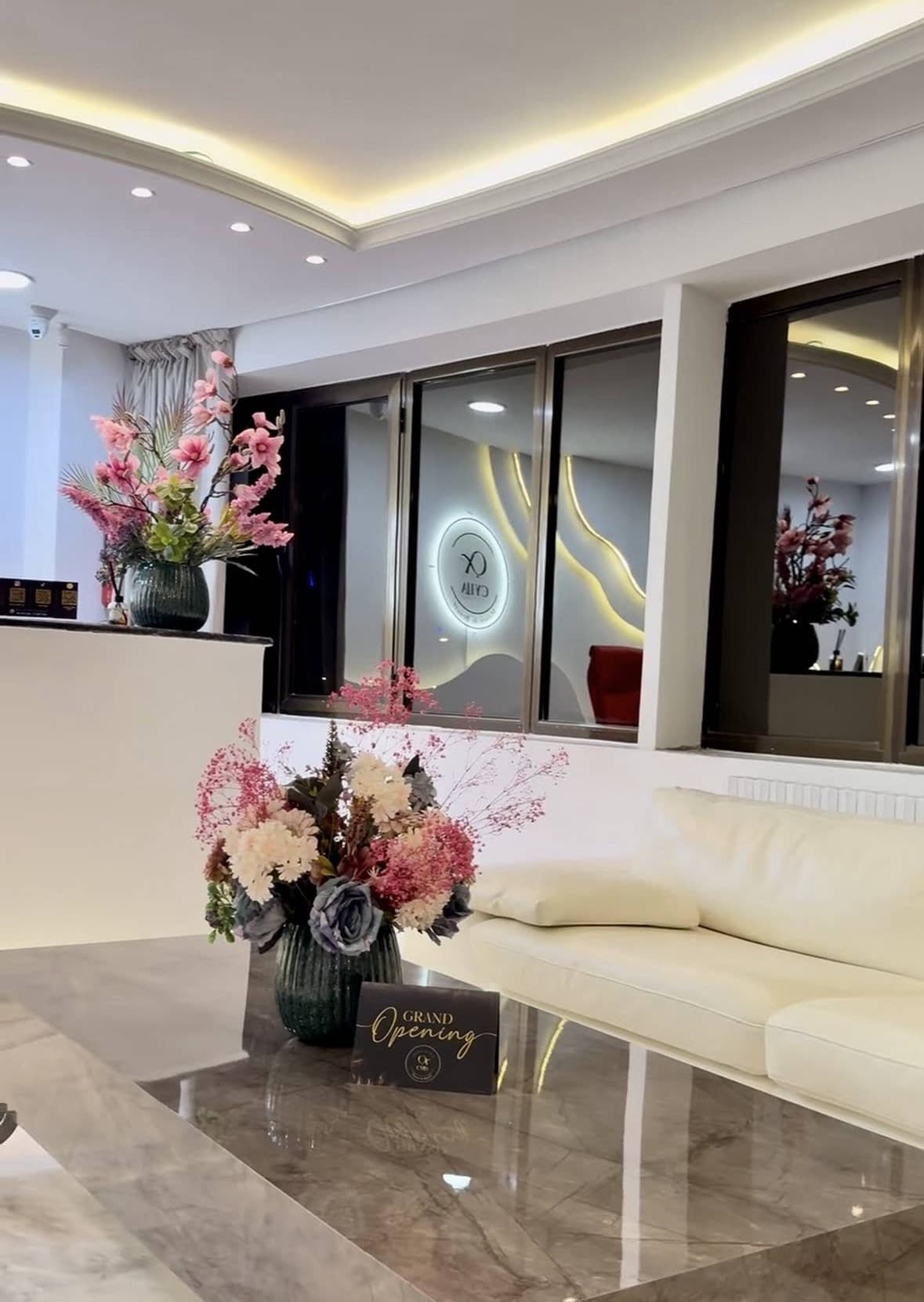 L'espace d'accueil de la Maison de Beauté CYLIA